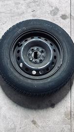 4 GOMME AUTO CON CERCHIO PANDA 169