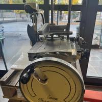 Affettatrice a volano Fronweed 350