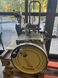 Affettatrice a volano Fronweed 350