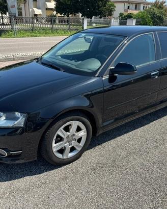 Audi A3 SPB 2.0 TDI Ambition-OK NEOPATENTATI