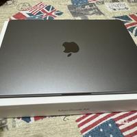 MacBook Air 13” M3 Apple 16GB RAM 512GB SSD NUOVO