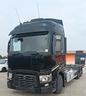 trattore-stradale-renault-con-pedana-retrattile