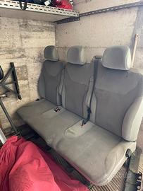 Sedili opel vivaro renault trafic