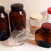 Lotto di vecchi vasi in vetro x farmacia/drogheria