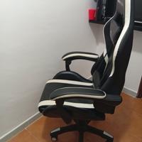 SEDIA GAMING MOMO DESIGN 