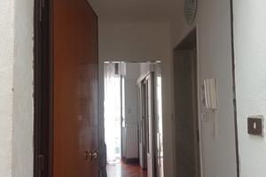 Appartamento via Napoli Bari ristrutturato parquet