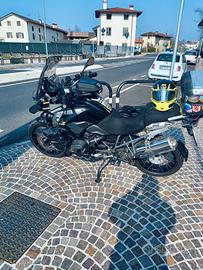 BMW gs1200 triple black 2011