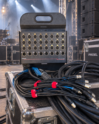Stage Box Professionale Proel 24 In / 8 Out - 30 M