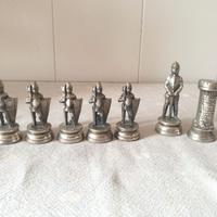 Pezzi di scacchi Vintage in metallo lega pesante