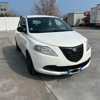 Lancia Ypsilon 1.2 gpl Elefantino