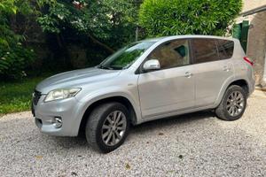 Rav4 III 2013 Crossover 2.2 d-cat Style 150cv