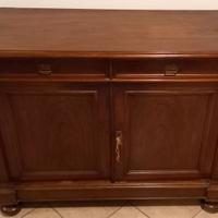 Vecchia credenza