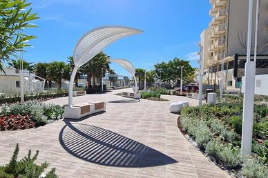 Albergo con possibilità di cambio d'uso in residen