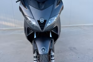Scooter Gilera Nexus 500