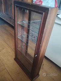 Vetrinetta in legno da muro