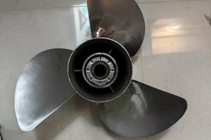 Elica acciaio passo 15 yamaha 40/70 - 130 cv