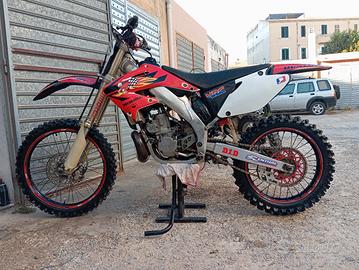 Honda CR 250 R Cross 2003