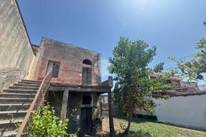 CASA SEMINDIPENDENTE A SCAFATI