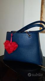 Cuore in pelo accessorio borse e zaini