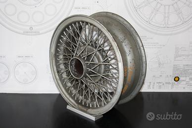JAGUAR TYPE-E CERCHIO BORRANI RECORD 5KX15 RW-3585