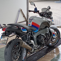 BMW K1300R 4cil. 175cv