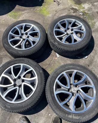 Serie cerchi in lega citroen c5 air croos del 2017