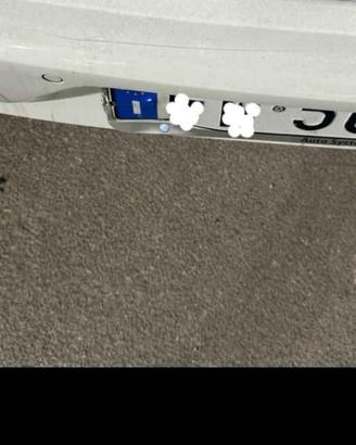 Paraurti posteriore Golf 7.5 bianco . 