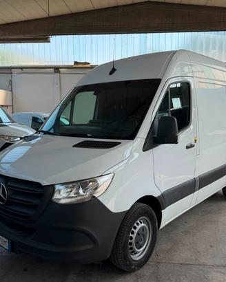 MERCEDES BENZ SPRINTER 312 L1H2