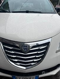 Lancia y 1.2 gpl