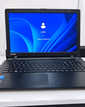 Pc portatile Toshiba 15”pollici SSD