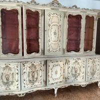 Mobile veneziano