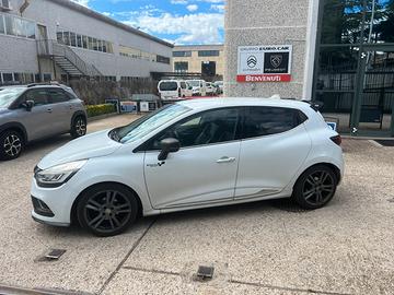 Renault Clio allestimento rs
