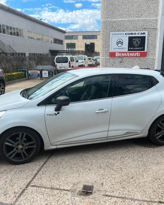Renault Clio allestimento rs
