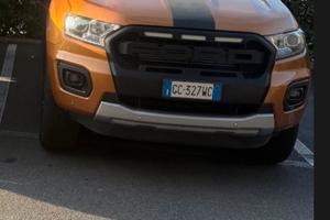 ford ranger wildtrak arancione