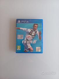 FIFA 19 X PS4