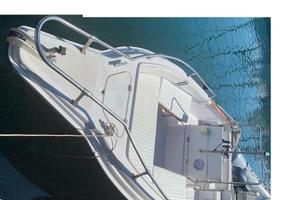 Barca in vetroresina 6 metri motore YAMAHA F 40/60