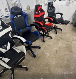 Sedia gaming per pc scrivania con poggiapiedi