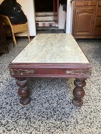 Tavolino da salotto con piano in marmo