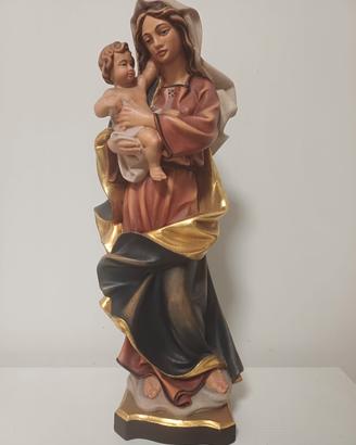 Madonna col Bambino  ,  statua di Ortisei