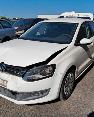 Volkswagen polo 6r anno 2010 ricambi usati