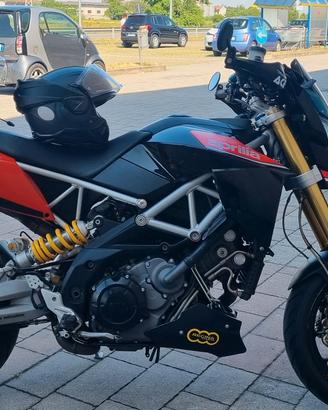 Aprilia Dorsoduro  1200 2012 pronta all'uso