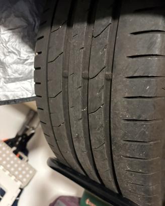 Gomme 235 50 18