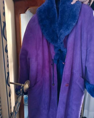 Cappotto montone vintage viola in camoscio e pelli