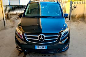 Mercedes V250 Automatic Executive Extralong 