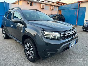 Dacia duster 1.0 tce-gpl-100 cv-full-2023