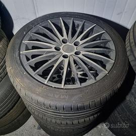 Cerchi e gomme Mercedes Classe A W176