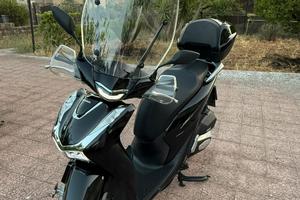 Honda SH 150 nero 2023