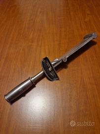 Chiave dinamometrica a indicatore