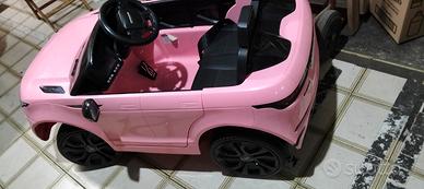 macchina jeep land Rover elettrica