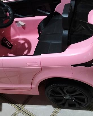 macchina jeep land Rover elettrica